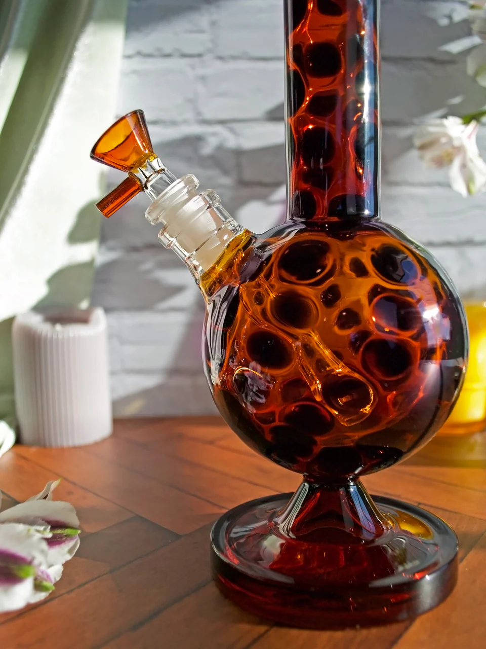 XL Tortoise Shell Bong - Image 4
